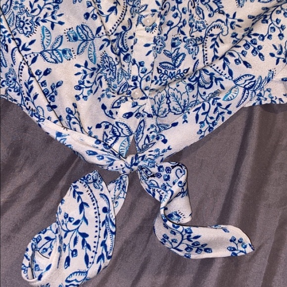 Victoria’s Secret size small top - Picture 3 of 6